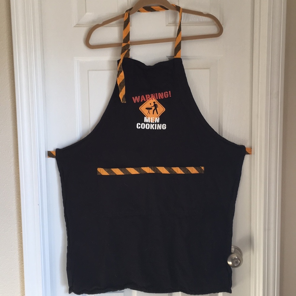 Apron - Caution: men cooking/grilling